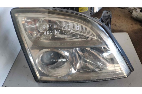 Recambio de faro derecho para opel vectra c berlina 1.6 16v referencia OEM IAM 15588800  