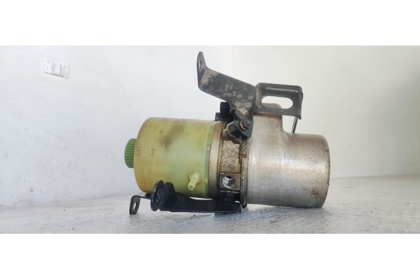 Recambio de bomba direccion para seat ibiza (6l1) referencia OEM IAM 6Q0423156M  