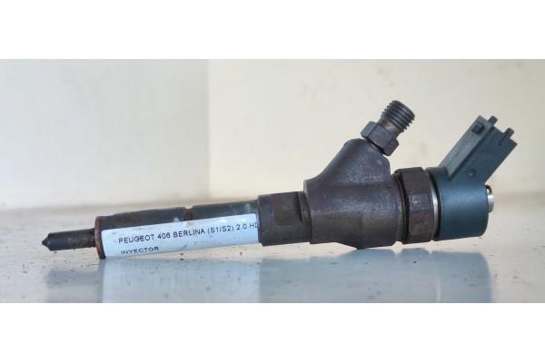 Recambio de inyector para peugeot 406 berlina (s1/s2) 2.0 hdi cat referencia OEM IAM 0445110062  