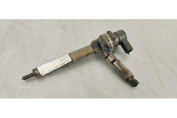 Recambio de inyector para opel astra h berlina enjoy referencia OEM IAM 0445110175  