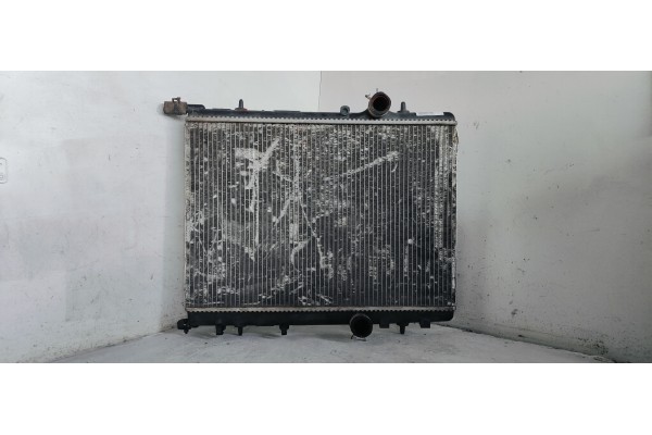 Recambio de radiador agua para peugeot 307 (s1) xr clim referencia OEM IAM 9647421380  