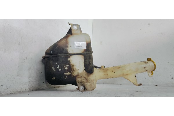 Recambio de deposito limpia para chrysler grand voyager 2.8 crd cat referencia OEM IAM 05113048AA  