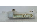 Recambio de caja reles / fusibles para toyota yaris 1.5 i 112 referencia OEM IAM 8273052K40  