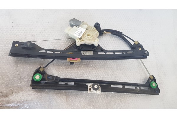 Recambio de elevalunas delantero izquierdo para citroen c4 picasso 1.6 hdi 120 fap referencia OEM IAM 9675924780  