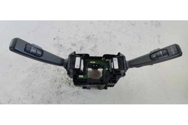 Recambio de mando multifuncion para volvo xc60 2.4 d referencia OEM IAM 31264147  