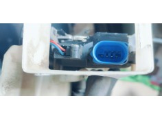 Recambio de cerradura puerta trasera izquierda para volkswagen touareg (7la) tdi r5 referencia OEM IAM 7L0839015  