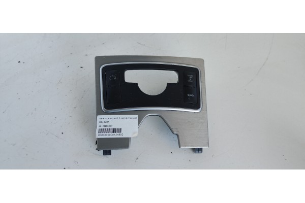 Recambio de moldura para mercedes-benz clase e (w212) familiar 3.0 cdi cat referencia OEM IAM A212680XX07  