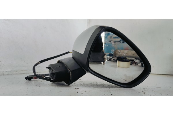 Recambio de retrovisor derecho para citroen c3 1.6 hdi 75 fap referencia OEM IAM   