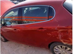 PUERTA TRASERA IZQUIERDA 