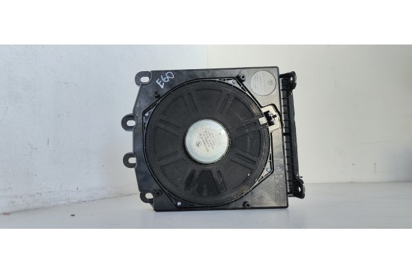 Recambio de sistema audio / radio cd para bmw serie 5 berlina (e60) 525d referencia OEM IAM 6513691935404  