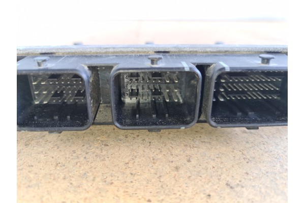 Recambio de centralita motor uce para citroen berlingo 1.4 referencia OEM IAM 8172154256 215865632A SW9665799180