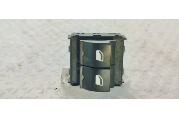 Recambio de mando elevalunas delantero izquierdo para citroen c4 cactus 1.2 i 82 referencia OEM IAM   