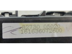 Recambio de caja reles / fusibles para toyota avensis berlina (t 22) 1.6 luna (5-ptas.) referencia OEM IAM 8273005020  