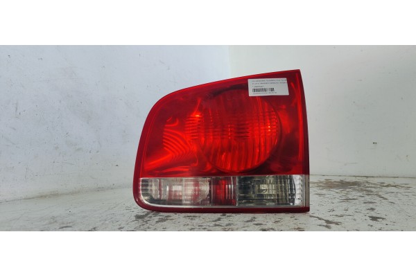 Recambio de piloto trasero derecho interior para volkswagen touareg (7la) tdi r5 referencia OEM IAM 7L6945094H  