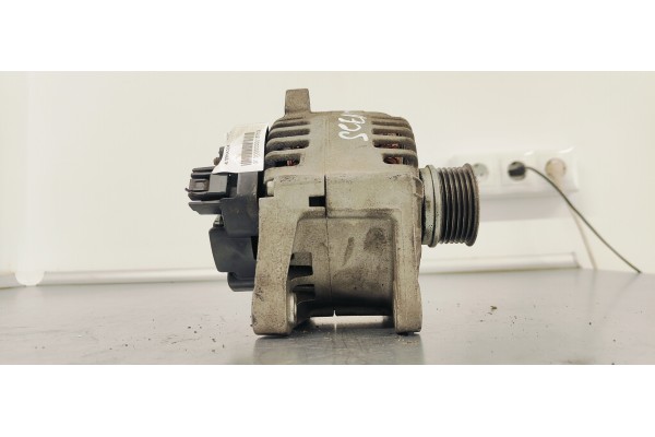 Recambio de alternador para renault scenic ii grand emotion referencia OEM IAM   