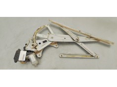 ELEVALUNAS DELANTERO DERECHO 698100F010 