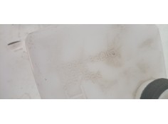 Recambio de deposito limpia para toyota rav 4 referencia OEM IAM 1789436040  