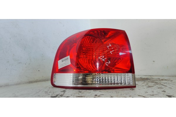 Recambio de piloto trasero izquierdo para volkswagen touareg (7la) tdi r5 referencia OEM IAM 7L6945095K  