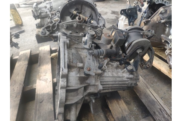 Recambio de caja cambios para hyundai accent (lc) 1.5 crdi cat referencia OEM IAM J42073 GJ95 