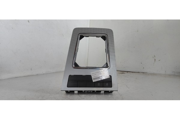 Recambio de moldura para skoda octavia lim. (5e3) like referencia OEM IAM 5E1863212A  