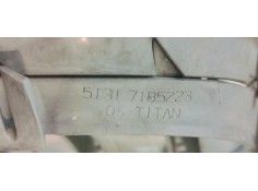 Recambio de rejilla delantera para bmw x5 (e70) 3.0d referencia OEM IAM 51317157687  