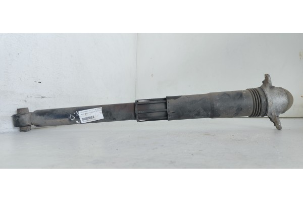Recambio de amortiguador trasero derecho para volkswagen golf viii lim. (cd1) life referencia OEM IAM   