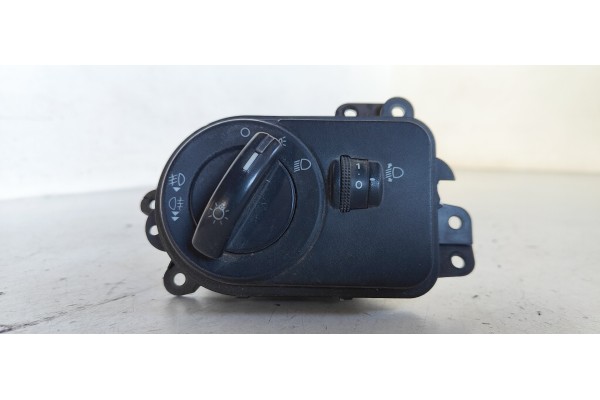 Recambio de mando luces para ford fusion (cbk) 1.4 tdci cat referencia OEM IAM 2S6T13A024CB  