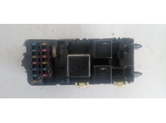 Recambio de caja reles / fusibles para volvo s40 berlina 1.6 cat referencia OEM IAM 3F170176  