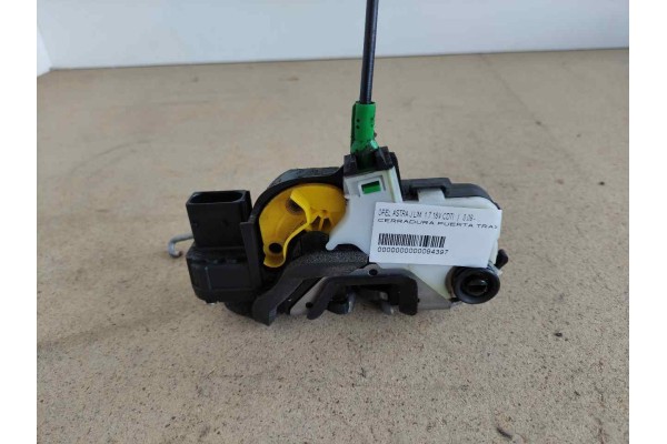 Recambio de cerradura puerta trasera izquierda para opel astra j lim. 1.7 16v cdti referencia OEM IAM   