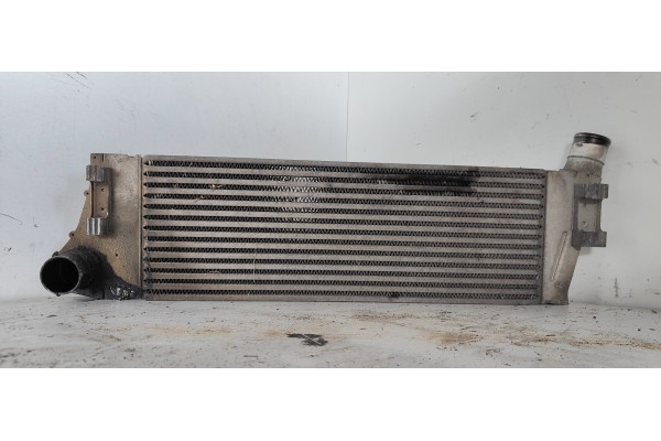 Recambio de intercooler para renault megane ii berlina 3p confort dynamique referencia OEM IAM 8200115540E  