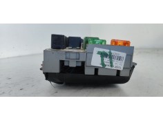 Recambio de caja reles / fusibles para opel zafira a 2.0 dti referencia OEM IAM 24412497  