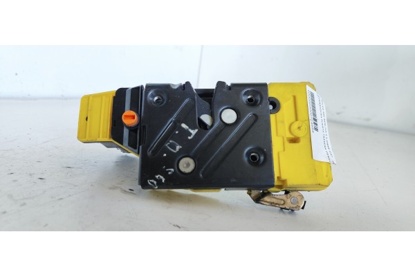 Recambio de cerradura puerta trasera derecha para volvo s60 berlina 2.4 diesel cat referencia OEM IAM   