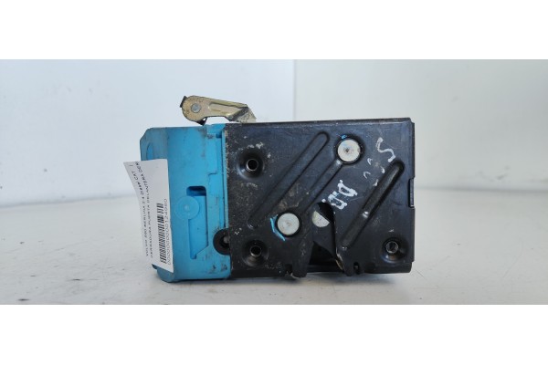 Recambio de cerradura puerta delantera derecha para volvo s60 berlina 2.4 diesel cat referencia OEM IAM   