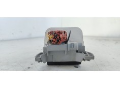 Recambio de caja reles / fusibles para opel meriva 1.7 16v cdti referencia OEM IAM 93363136  