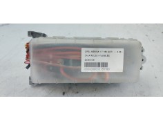 Recambio de caja reles / fusibles para opel meriva 1.7 16v cdti referencia OEM IAM 93363136  