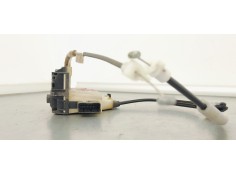Recambio de cerradura puerta trasera derecha para peugeot 208 1.6 hdi 100 fap referencia OEM IAM 9812501180  