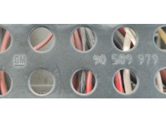 Recambio de caja reles / fusibles para opel zafira a 1.6 16v referencia OEM IAM 90589965  