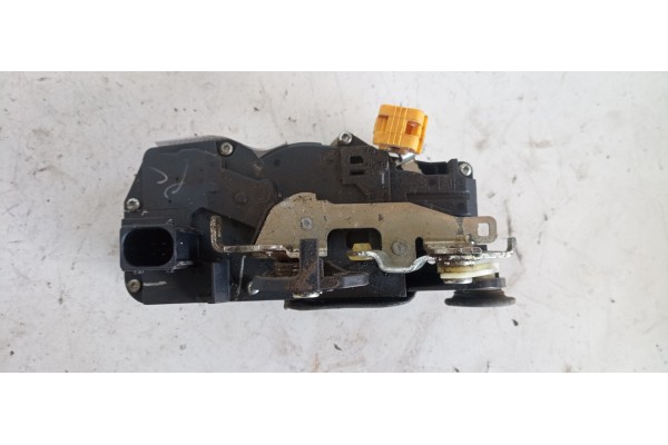 Recambio de cerradura puerta trasera izquierda para pontiac torrent m1 referencia OEM IAM L16889615  
