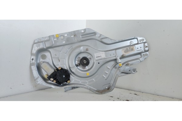 Recambio de elevalunas delantero derecho para hyundai elantra (xd) 1.6 comfort (5-ptas.) referencia OEM IAM 824802D062  