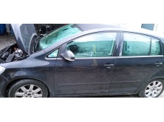 PUERTA DELANTERA IZQUIERDA 