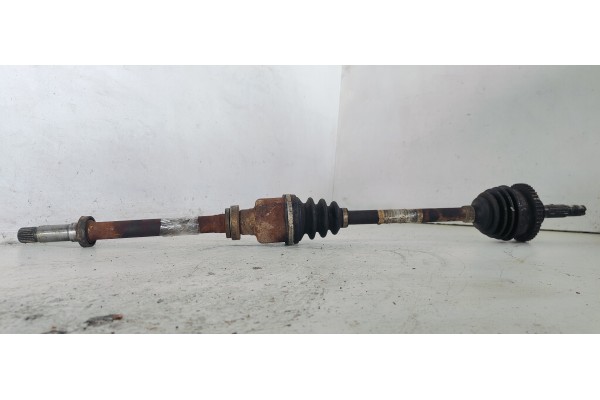 Recambio de transmision delantera derecha para peugeot 206 berlina look referencia OEM IAM 9670634780  