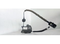 Recambio de cerradura puerta trasera izquierda para renault captur 1.2 i turbo 118 referencia OEM IAM 805034742R  