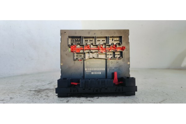 Recambio de caja reles / fusibles para volkswagen passat variant (3c5) advance plus referencia OEM IAM 3C0937049J  