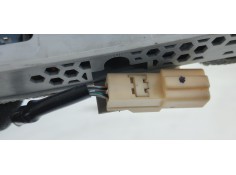 Recambio de luz central de freno para lexus is200 (ds2/is2) 220d referencia OEM IAM   