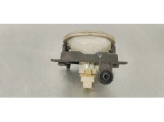 Recambio de faro antiniebla izquierdo para peugeot 208 1.6 hdi 100 fap referencia OEM IAM 9675450980  