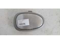 Recambio de luz interior para pontiac torrent m1 referencia OEM IAM 17046A6009  