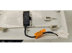 Recambio de luz interior para peugeot 208 1.6 hdi 100 fap referencia OEM IAM 9674441377  