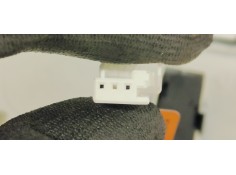 Recambio de luz interior para peugeot 208 1.6 hdi 100 fap referencia OEM IAM 9674441377  