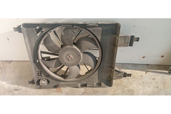 Recambio de electroventilador para renault megane ii familiar 1.5 dci diesel cat referencia OEM IAM 8200151464  