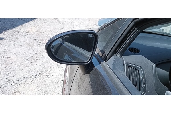 Recambio de retrovisor izquierdo para kia rio drive referencia OEM IAM   